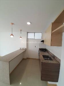 Apartamento de 2 alcobas en arriendo en Loma Del Inidio, Medellín, 72 m² · foto 5 de 14