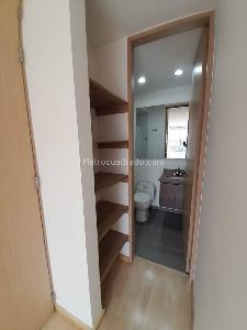 Apartamento de 2 alcobas en arriendo en Loma Del Inidio, Medellín, 72 m² · foto 11 de 14