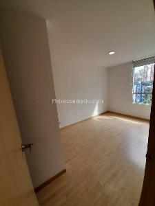 Apartamento de 2 alcobas en arriendo en Loma Del Inidio, Medellín, 72 m² · foto 13 de 14