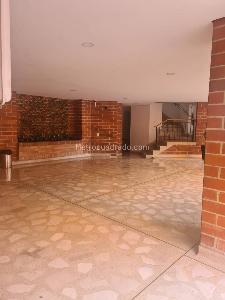 Apartamento de 3 alcobas en arriendo en Laureles, Medellín, 123 m² · foto 11 de 18