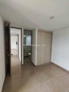 Apartamento de 2 alcobas en arriendo en Calasanz, Medellín, 54 m² · foto 13 de 20