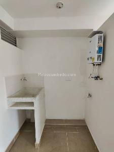 Apartamento de 2 alcobas en arriendo en Calasanz, Medellín, 54 m² · foto 4 de 20