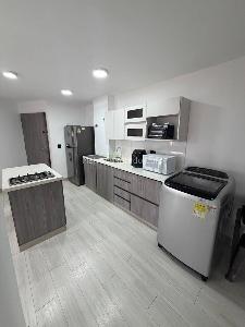 Apartaestudio en venta en Bolivariana, Medellín, 40 m² · foto 3 de 17
