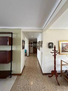 Apartamento de 3 alcobas en venta en Castropol, Medellín, 230 m² · foto 20 de 20