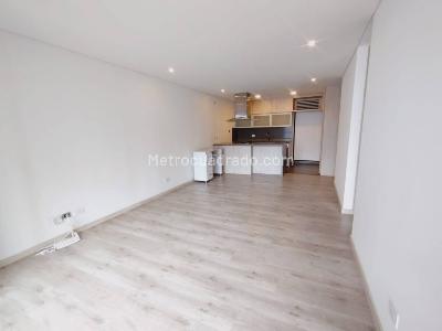 Apartamento de 2 alcobas en arriendo en San Lucas, Medellín, 78 m² · foto 5 de 13