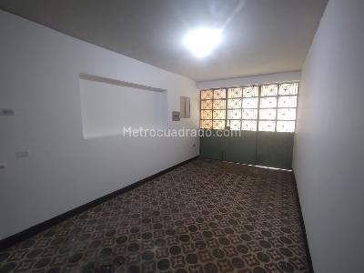 Casa de 5 alcobas en venta en El Encanto Engativa, Bogotá, 427 m² · foto 4 de 20