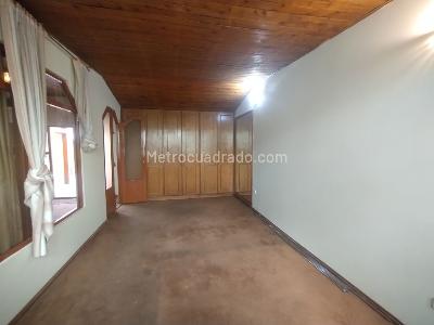 Casa de 5 alcobas en venta en El Encanto Engativa, Bogotá, 427 m² · foto 20 de 20