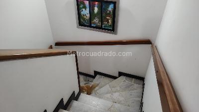 Casa de 4 alcobas en venta en Cedro Golf, Bogotá, 219 m² · foto 9 de 20