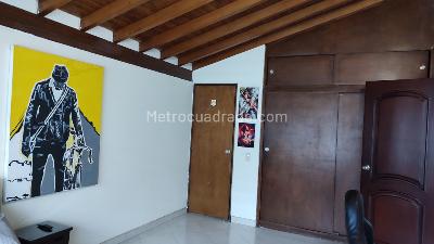 Casa de 4 alcobas en venta en Cedro Golf, Bogotá, 219 m² · foto 13 de 20