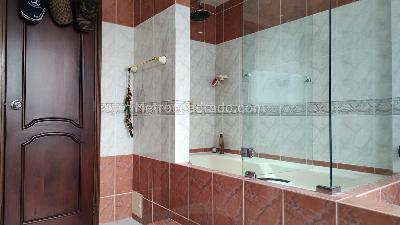 Casa de 4 alcobas en venta en Cedro Golf, Bogotá, 219 m² · foto 17 de 20