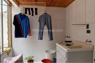 Apartamento de 3 alcobas en venta en Suba Lombardia, Bogotá, 80 m² · foto 9 de 20
