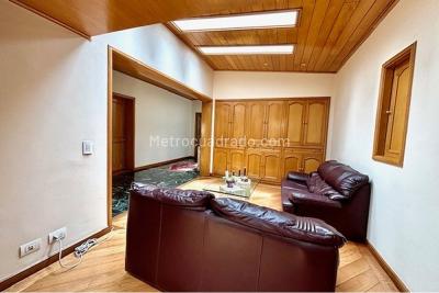 Casa de 5 alcobas en venta en Chico Norte, Bogotá, 798 m² · foto 11 de 20