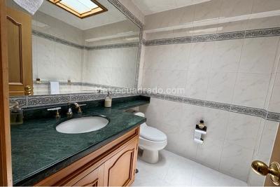 Casa de 5 alcobas en venta en Chico Norte, Bogotá, 798 m² · foto 12 de 20