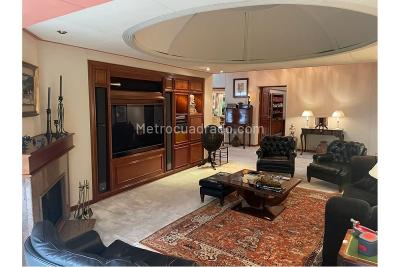 Casa de 4 alcobas en venta en El Refugio, Bogotá, 827 m² · foto 6 de 20