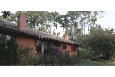 Casa de 5 alcobas en venta en Cerros De Suba, Bogotá, 1600 m² · foto 4 de 20