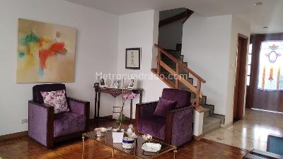 Casa en venta en Bella Suiza, Bogotá · foto 4 de 15