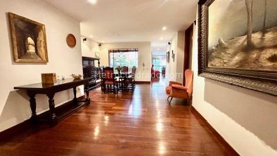 Apartamento de 3 alcobas en venta en Los Rosales, Bogotá, 190 m² · foto 5 de 20
