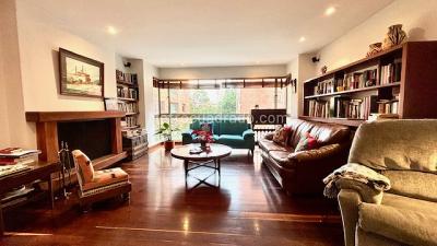 Apartamento de 3 alcobas en venta en Los Rosales, Bogotá, 190 m² · foto 10 de 20