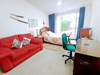 Casa de 5 alcobas en venta en Niza, Bogotá, 351 m² · foto 9 de 20