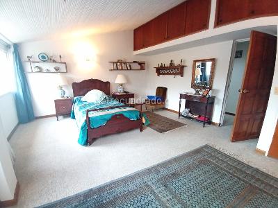 Casa de 5 alcobas en venta en Niza, Bogotá, 351 m² · foto 16 de 20