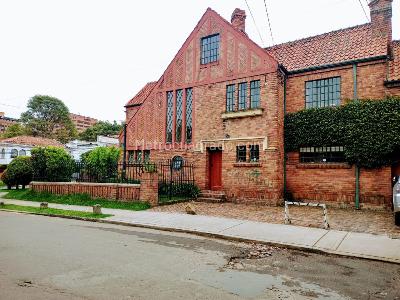 Casa de 5 alcobas en venta en Quinta Camacho, Bogotá, 388 m² · foto 5 de 20