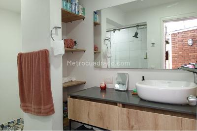 Casa de 4 alcobas en venta en Pontevedra, Bogotá, 275 m² · foto 11 de 20