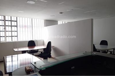 Casa de 4 alcobas en venta en Pontevedra, Bogotá, 275 m² · foto 18 de 20