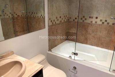 Apartamento en venta en El Refugio, Bogotá · foto 10 de 20