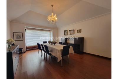 Casa de 4 alcobas en venta en Santa Ana, Bogotá, 907 m² · foto 3 de 20