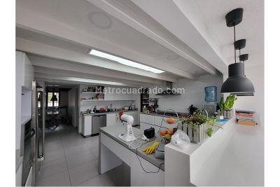 Casa de 4 alcobas en venta en Santa Ana, Bogotá, 907 m² · foto 4 de 20