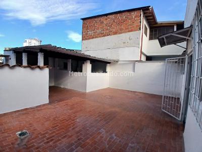 Casa de 4 alcobas en venta en Cabecera Del Llano, Bucaramanga, 454 m² · foto 5 de 14