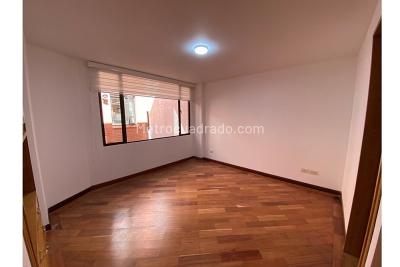 Apartamento de 5 alcobas en venta en Chico Navarra, Bogotá, 200 m² · foto 8 de 20
