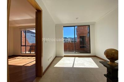 Apartamento de 5 alcobas en venta en Chico Navarra, Bogotá, 200 m² · foto 12 de 20