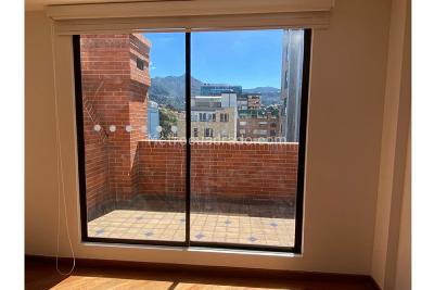 Apartamento de 5 alcobas en venta en Chico Navarra, Bogotá, 200 m² · foto 18 de 20