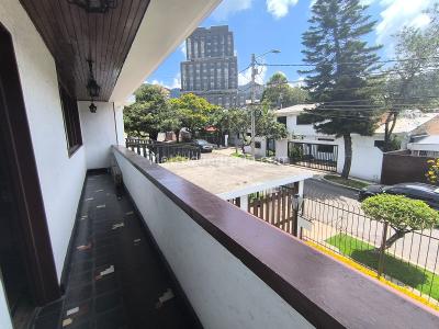 Casa en venta en Santa Ana, Bogotá · foto 2 de 20