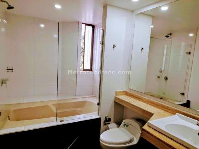 Apartamento en venta en Santa Barbara, Bogotá · foto 2 de 20