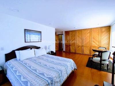 Apartamento en venta en Santa Barbara, Bogotá · foto 9 de 20