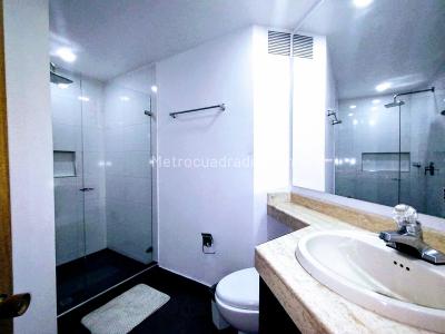 Apartamento en venta en Santa Barbara, Bogotá · foto 11 de 20