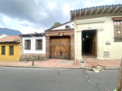 Casa de 1 alcoba en venta en La Candelaria, Bogotá, 600 m² · foto 2 de 7