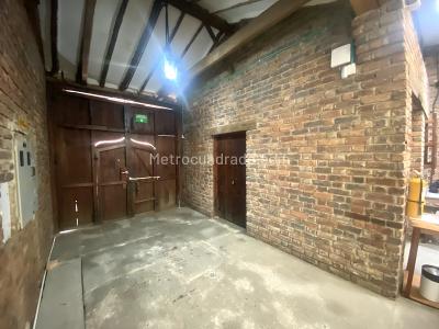 Casa de 1 alcoba en venta en La Candelaria, Bogotá, 600 m² · foto 4 de 7