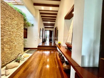 Casa de 5 alcobas en venta en Santa Barbara, Bogotá, 334 m² · foto 9 de 20