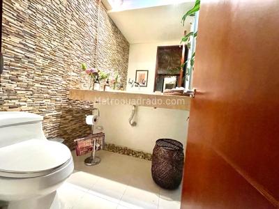 Casa de 5 alcobas en venta en Santa Barbara, Bogotá, 334 m² · foto 10 de 20