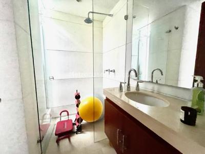 Casa de 5 alcobas en venta en Santa Barbara, Bogotá, 334 m² · foto 13 de 20