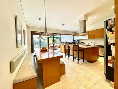 Casa de 5 alcobas en venta en Santa Barbara, Bogotá, 334 m² · foto 15 de 20