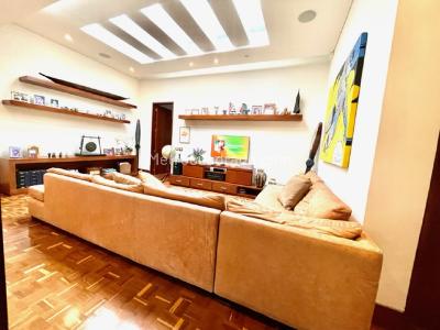 Casa de 5 alcobas en venta en Santa Barbara, Bogotá, 334 m² · foto 19 de 20
