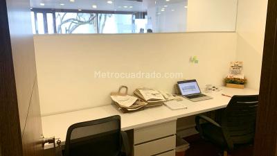 Casa en venta en Chico Norte, Bogotá · foto 3 de 17
