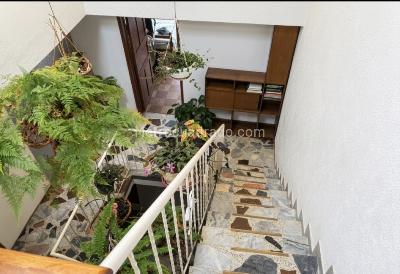 Casa de 5 alcobas en venta en Jardin Norte, Bogotá, 350 m² · foto 5 de 7