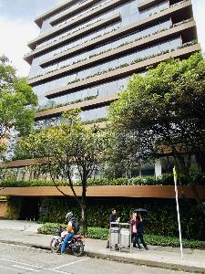 Apartamento de 2 alcobas en venta en El Nogal, Bogotá, 223 m² · foto 2 de 20
