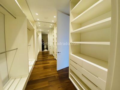 Apartamento de 2 alcobas en venta en El Nogal, Bogotá, 223 m² · foto 4 de 20