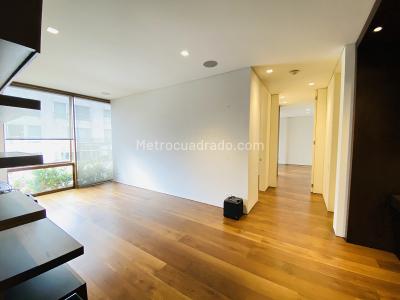 Apartamento de 2 alcobas en venta en El Nogal, Bogotá, 223 m² · foto 6 de 20